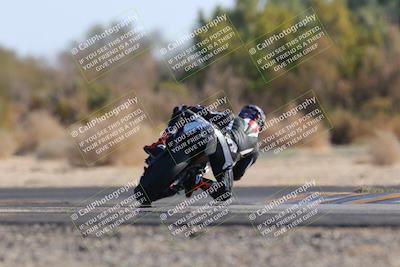 media/Dec-18-2022-SoCal Trackdays (Sun) [[8099a50955]]/Turn 7 Backside (1125am)/